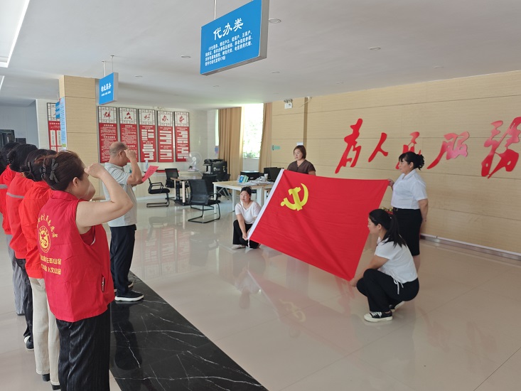 嵩縣山金公司赴駐地社區(qū)開展志愿服務日活動